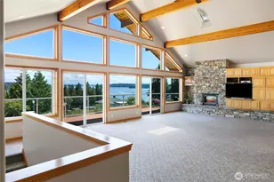 8151 E Seaview Dr, Port Orchard, WA 98366 - Photo 10