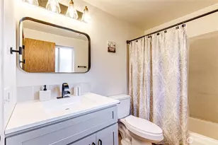 1716 Scenic Dr, Everett, WA 98203 - Photo 16