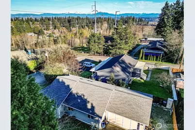 1716 Scenic Drive, Everett, WA 98203 - Photo 22