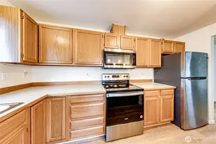 1716 Scenic Dr, Everett, WA 98203 - Photo 12