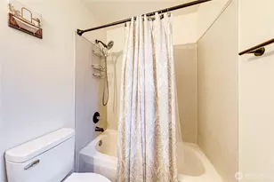 1716 Scenic Dr, Everett, WA 98203 - Photo 14