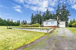 1922 W 7th St, Port Angeles, WA 98363 - Photo 2
