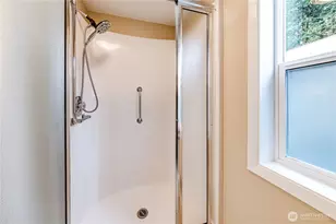 1922 W 7th St, Port Angeles, WA 98363 - Photo 26