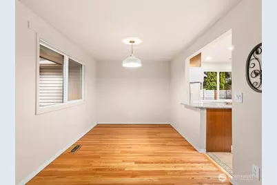 8706 13th Avenue NW, Seattle, WA 98117 - Photo 8