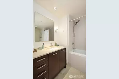 500 106th Avenue NE #505, Bellevue, WA 98004 - Photo 12