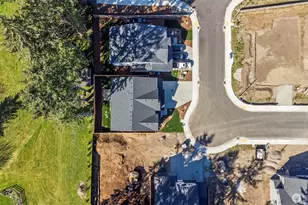 11608 194th Ave E, Bonney Lake, WA 98391 - Photo 36