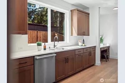 11608 194th Avenue E, Bonney Lake, WA 98391 - Photo 2