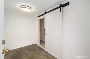 10515 Woodinville Dr, Bothell, WA 98011 - Photo 22