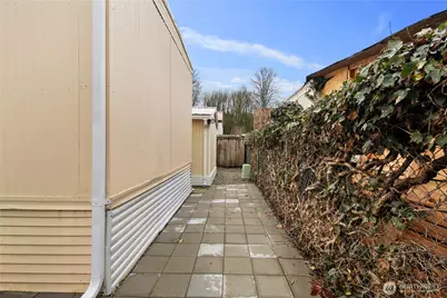 10515 Woodinville Dr #76, Bothell, WA 98011 - Photo 24