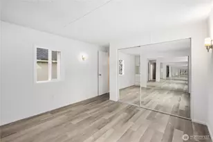 10515 Woodinville Dr, Bothell, WA 98011 - Photo 20