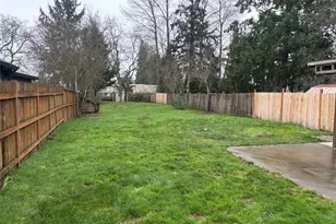 809 8th St NE, Auburn, WA 98002 - Photo 6