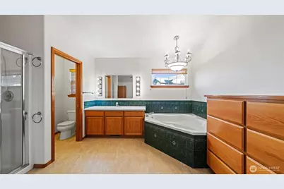 1869 SE Larch Avenue, College Place, WA 99324 - Photo 16