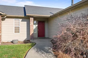 1869 SE Larch Ave, College Place, WA 99324 - Photo 4