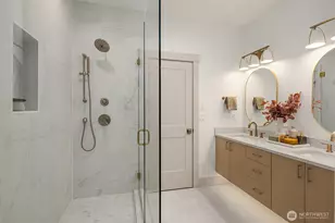 13115 NE 87th Ln, Kirkland, WA 98033 - Photo 24