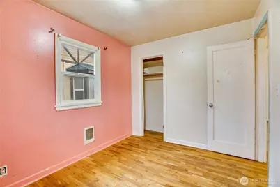 3610 S Ainsworth Avenue, Tacoma, WA 98418 - Photo 8