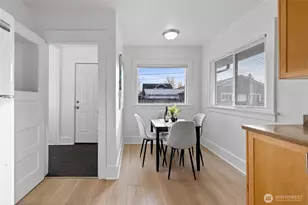 812 S 39th St, Tacoma, WA 98418 - Photo 6