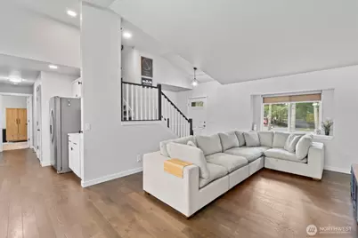 18204 E Clear Lake Boulevard SE, Yelm, WA 98597 - Photo 4