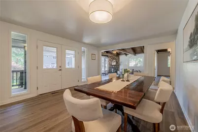 18414 Baldwin Road, Bothell, WA 98012 - Photo 6