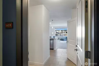 5440 Leary Avenue NW #609, Seattle, WA 98107 - Photo 2