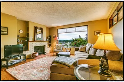 433 Klickitat, La Conner, WA 98257 - Photo 2