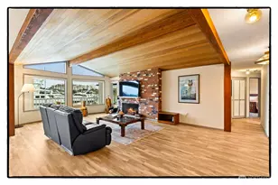 858 Kalispell Dr, La Conner, WA 98257 - Photo 4