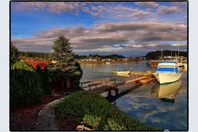 858 Kalispell Drive, La Conner, WA 98257 - Photo 2