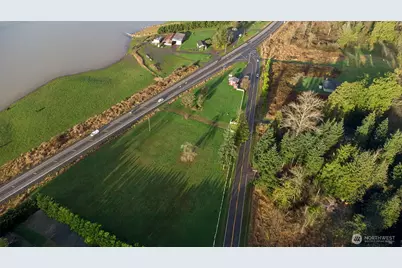 14626 Roosevelt Road, Snohomish, WA 98290 - Photo 18