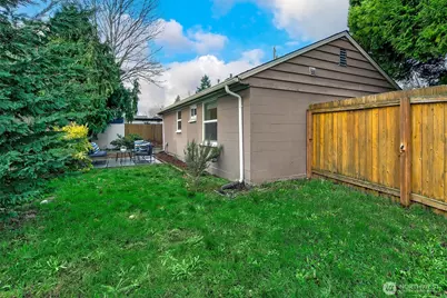 5700 241st Street SW, Mountlake Terrace, WA 98043 - Photo 20