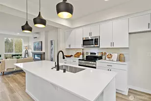 5015 144th St SW, Edmonds, WA 98026 - Photo 8