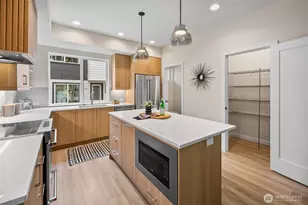 1746 B NW 62nd St, Seattle, WA 98107 - Photo 6