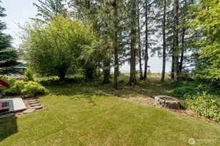 38 3rd St W, Chinook, WA 98614 - Photo 32