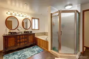 7820 NE 195th St, Kenmore, WA 98028 - Photo 14