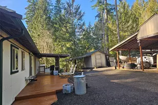 251 N Mt Washington Dr, Hoodsport, WA 98548 - Photo 1