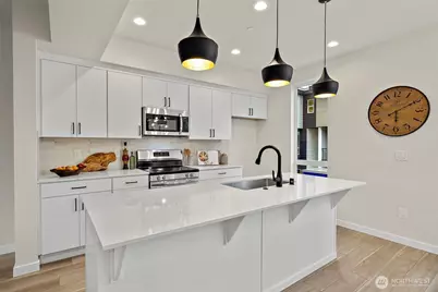 5015 144th Street SW #B4, Edmonds, WA 98026 - Photo 8