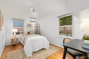 3307 36th Ave W, Seattle, WA 98199 - Photo 16