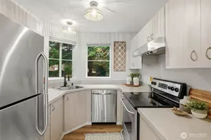 5300 Harbour Pointe Blvd, Mukilteo, WA 98275 - Photo 6