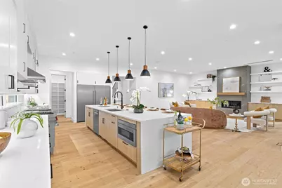 218 163rd Place SE, Bellevue, WA 98008 - Photo 12