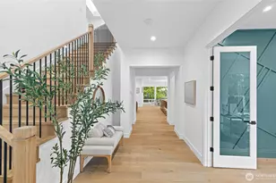 218 163rd Pl SE, Bellevue, WA 98008 - Photo 4