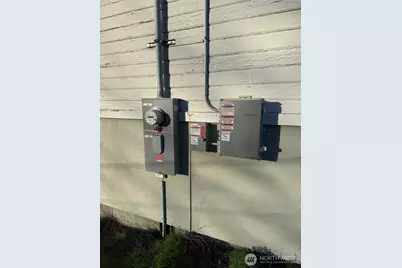 8402 Yakima Avenue, Tacoma, WA 98444 - Photo 4