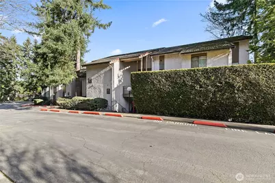 10418 NE 32nd Place #C105, Bellevue, WA 98004 - Photo 24