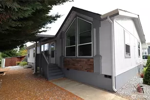 1111 Archwood Dr SW, Olympia, WA 98502 - Photo 2