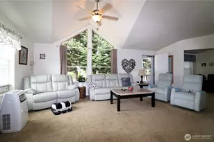 1111 Archwood Dr SW, Olympia, WA 98502 - Photo 8