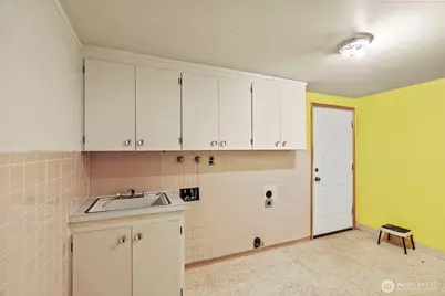 1241 Spruce Street, Longview, WA 98632 - Photo 10