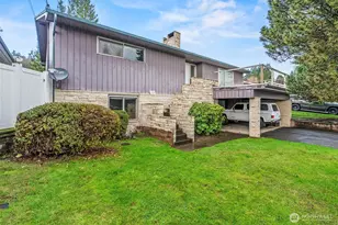 1241 Spruce St, Longview, WA 98632 - Photo 1