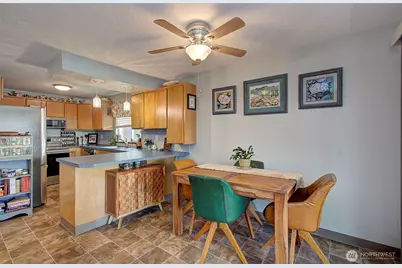 4911 NW 122 Street #11, Vancouver, WA 98685 - Photo 8