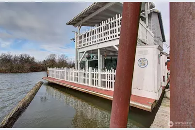 4911 NW 122 Street #11, Vancouver, WA 98685 - Photo 2