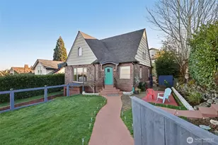 2624 N 30th St, Tacoma, WA 98407 - Photo 2