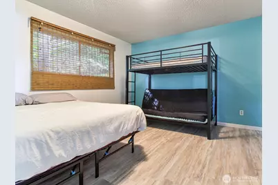 8038 61st Avenue NE, Olympia, WA 98516 - Photo 12