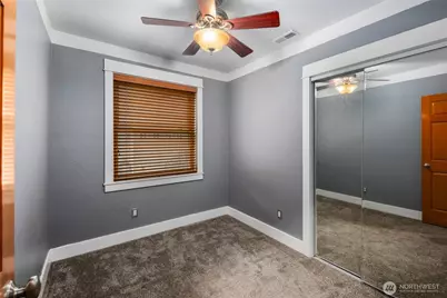 1717 E Spruce St., Seattle, WA 98122 - Photo 14