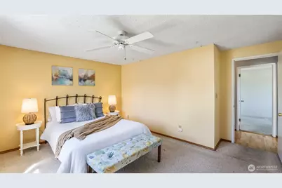 13735 SE 172nd Street, Renton, WA 98058 - Photo 16